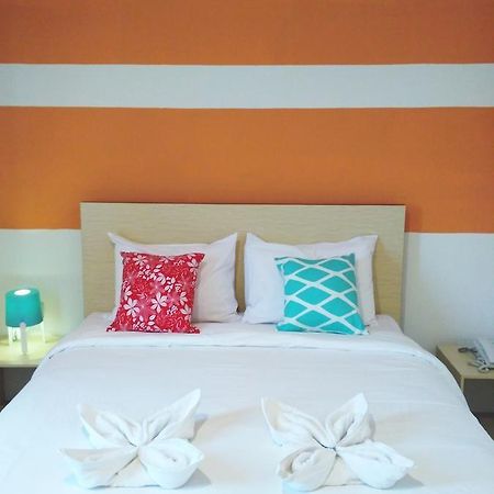 Leos Hotel Tomohon المظهر الخارجي الصورة