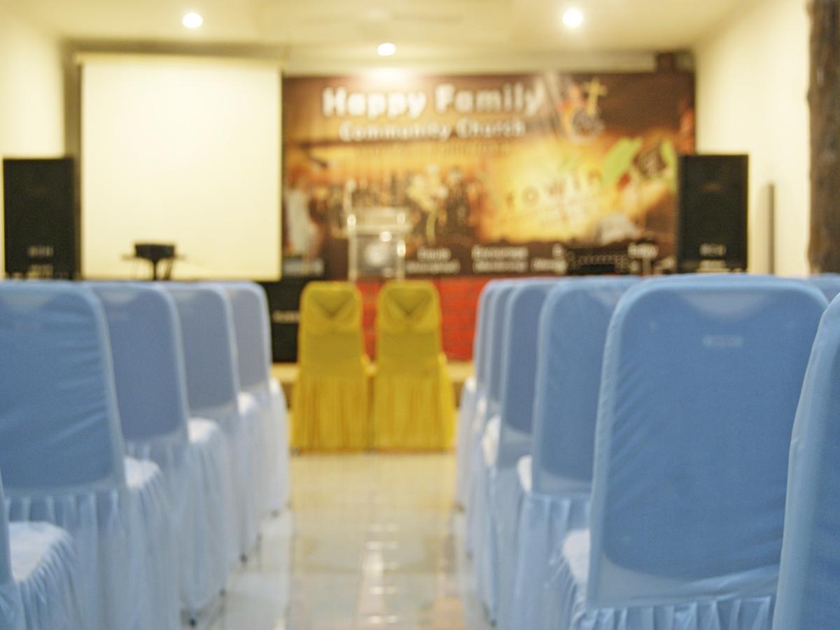 Leos Hotel Tomohon المظهر الخارجي الصورة
