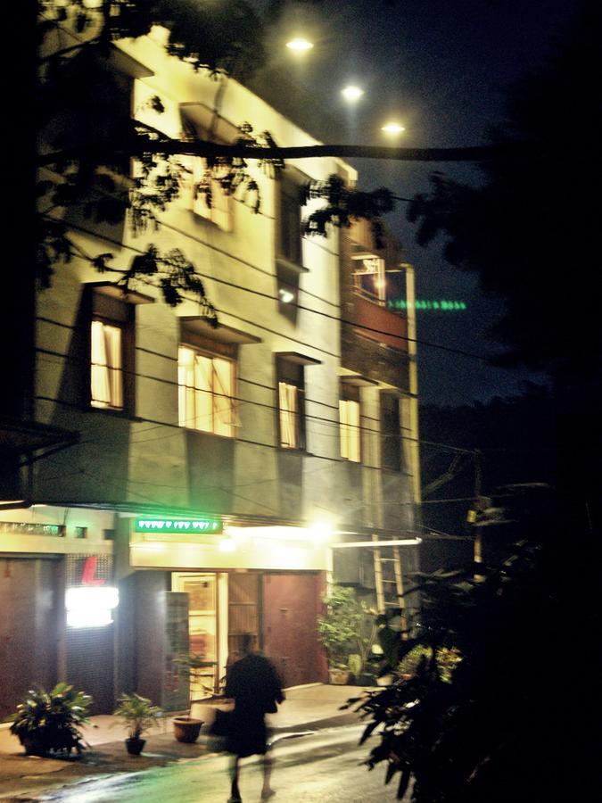 Leos Hotel Tomohon المظهر الخارجي الصورة