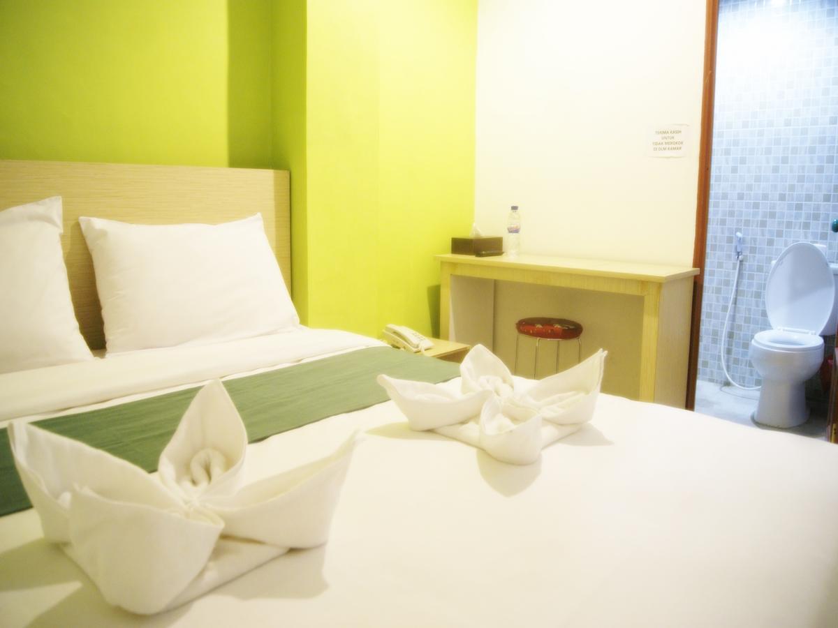 Leos Hotel Tomohon المظهر الخارجي الصورة