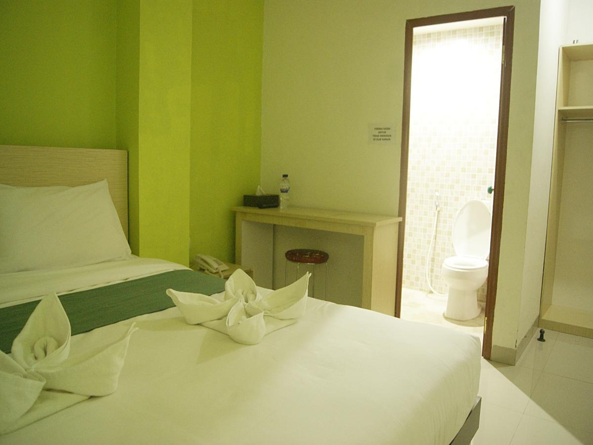 Leos Hotel Tomohon المظهر الخارجي الصورة