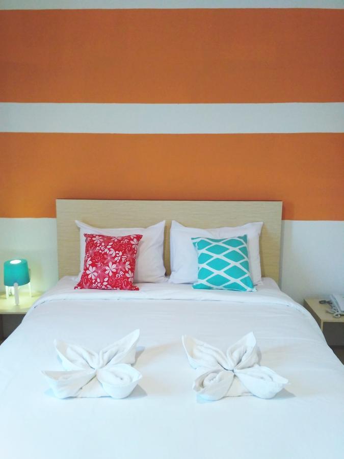 Leos Hotel Tomohon المظهر الخارجي الصورة